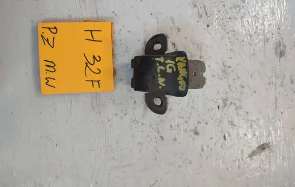 Renault Kangoo I Rear door lock 894516
