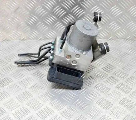 BMW 5 F10 F11 ABS Pump 6868335 6856841