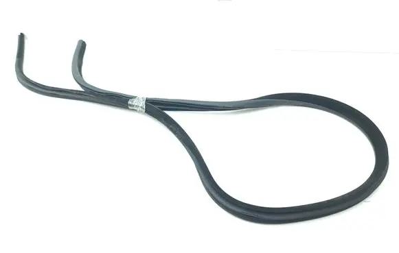 Jaguar XE Front door rubber seal 