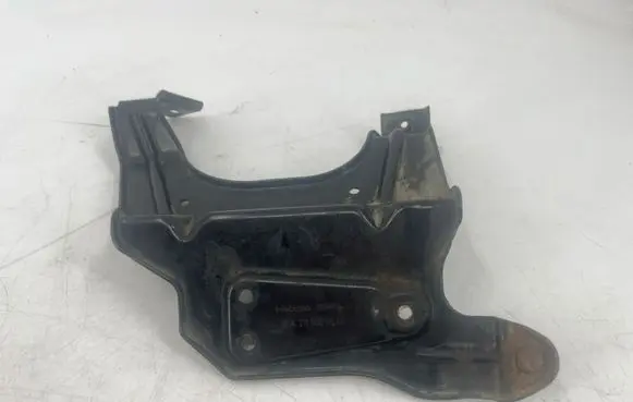 Mercedes-Benz E W211 Other engine bay part 65965G
