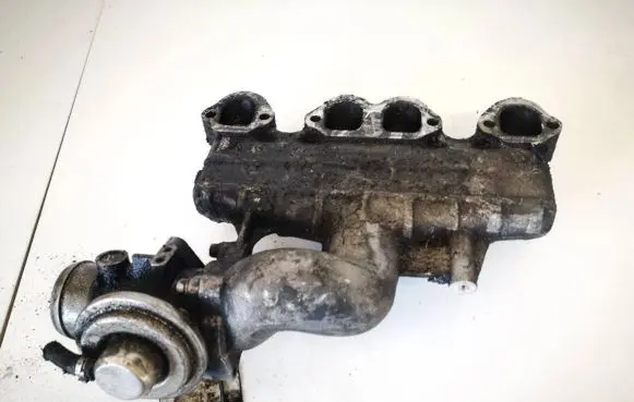 Volkswagen PASSAT B5.5 Intake manifold 038129713ap