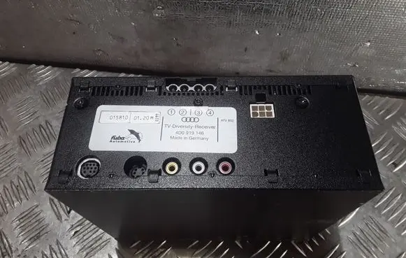 Audi A8 S8 D2 4D Radio/CD/DVD/GPS head unit 4D0919146