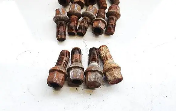 Seat Exeo (3R) Nuts/bolts 3r0907274 532431004