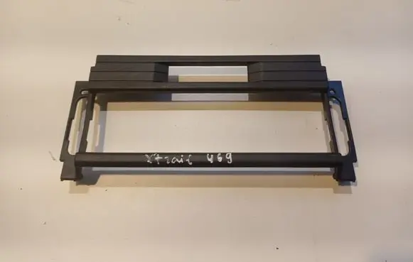 Nissan X-Trail T30 Climate control/heater control trim 