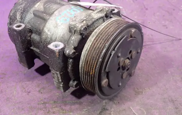 Volvo S40, V40 Air conditioning (A/C) compressor (pump) 7700872159