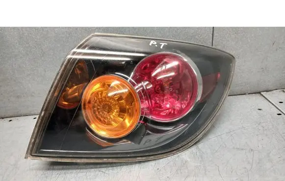 Mazda 3 I Rear/tail lights