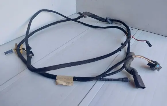 Volkswagen PASSAT B5.5 Tailgate/trunk wiring harness 3B9971147P