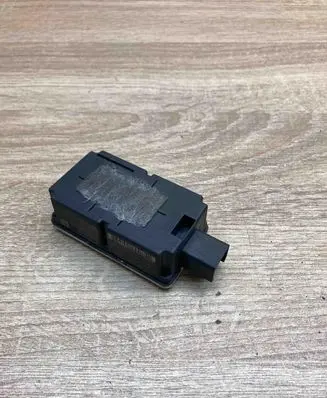 Volvo S40 Alarm control unit/module 30667793