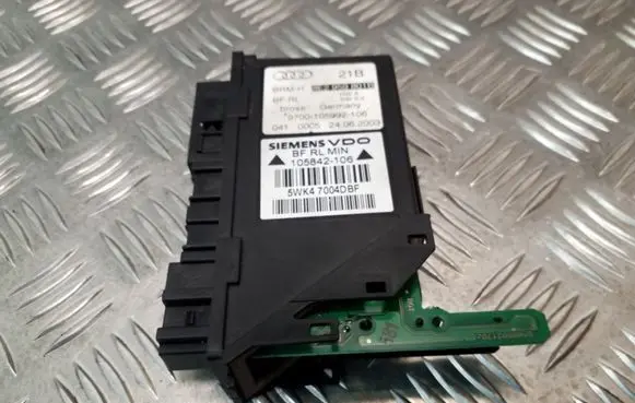 Audi A4 S4 B6 8E 8H Other control units/modules 8E2959801B 105842106