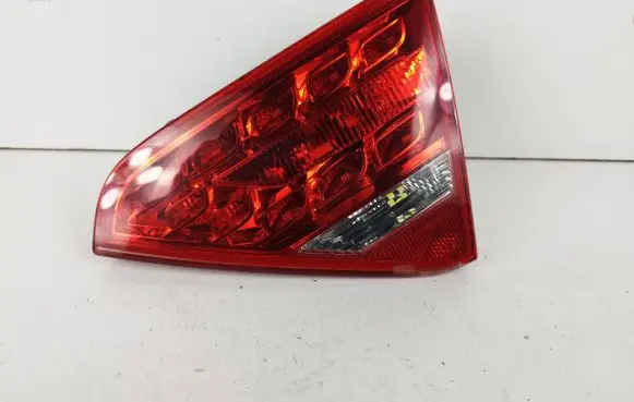Audi A5 Sportback 8TA Tailgate rear/tail lights AU484 8T0945094A