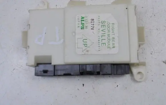 Cadillac STS Seville Door control unit/module 25690811