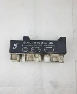 Volkswagen Sharan Coolant fan relay 701919506A 898726000