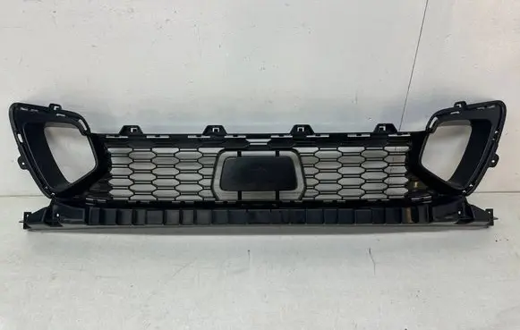 BMW 2 F44 Front bumper lower grill 8075480 51118075480 16523410