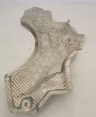 BMW 5 F10 F11 Heat shield in engine bay 7186860