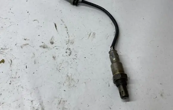Chevrolet Camaro Lambda probe sensor 12627140
