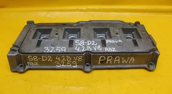 Audi A8 S8 D2 4D Rocker cam cover 077103472D