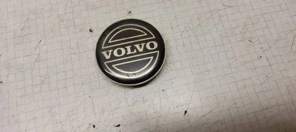 Volvo V70 Original wheel cap 54MM