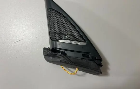 BMW 3 GT F34 Dash center speaker trim cover 7295509 9226357