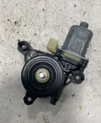 Skoda Superb B8 (3V) Front door window regulator motor 0130822716 E850202100