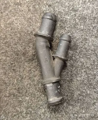 Audi TT Mk1 Coolant pipe/hose EK3000257