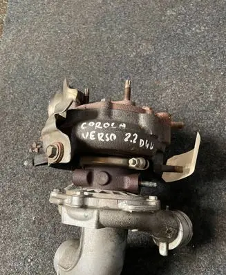 Toyota Corolla Verso AR10 Turbo 172010R010 060622 051345