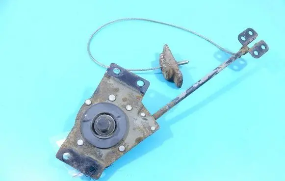 KIA Carens II Spare wheel mounting bracket IMPRK1338015