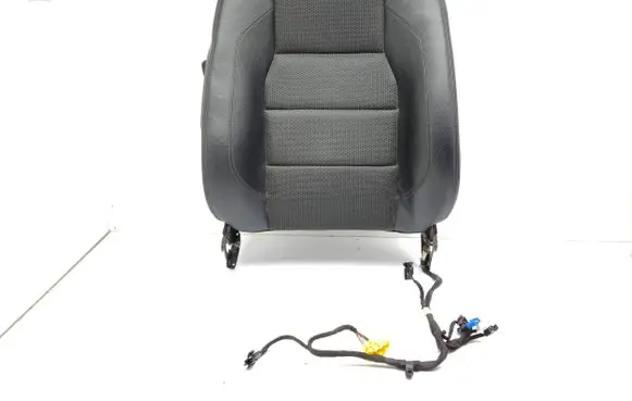 Mercedes-Benz GLK (X204) Front driver seat 