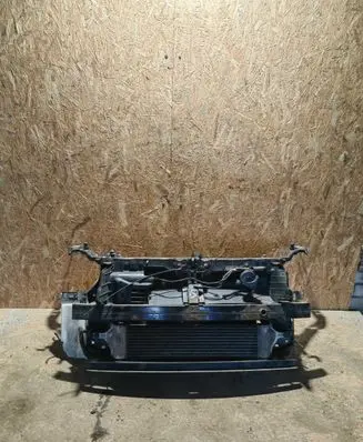 Nissan Qashqai Radiator support slam panel