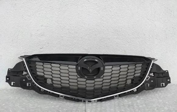 Mazda CX-5 Front bumper upper radiator grill