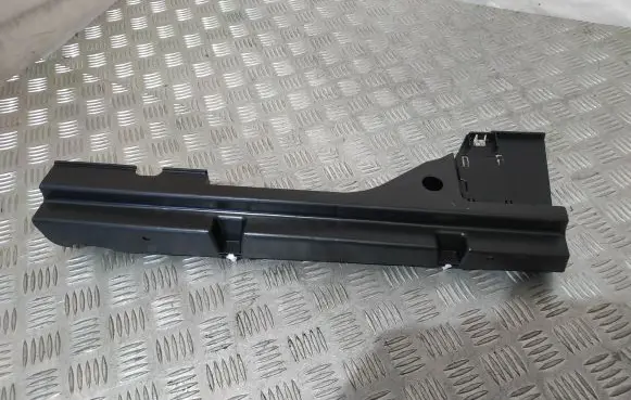 Mercedes-Benz GLA W156 Other interior part A1568901200