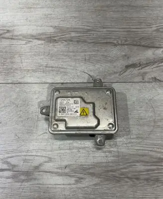 BMW X5 E70 Headlight ballast module Xenon 7255724 10EEG111387 130732926301