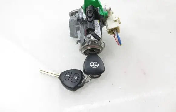 Toyota RAV 4 (XA30) Ignition lock 8978342020 45020426