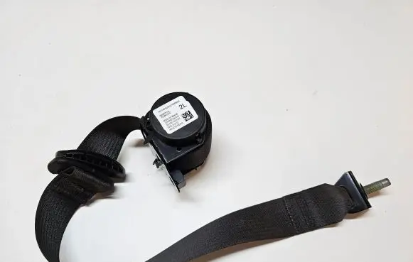 Jeep Grand Cherokee WL Rear seatbelt P6XH95TX7AA