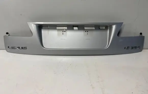 Lexus IS 220D-250-350 Tailgate trim 7680153030