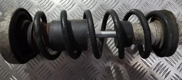 BMW 5 E60 E61 Rear coil spring