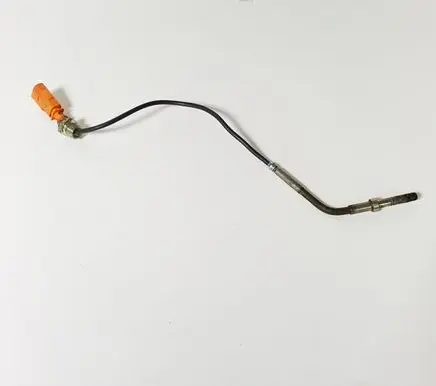 Audi A4 S4 B8 8K Exhaust gas temperature sensor 059906088P