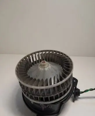 Chrysler 300M Heater fan/blower 4885118