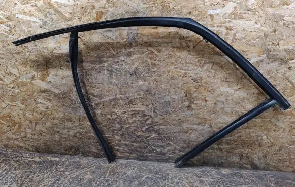Ford S-MAX Rubber seal front door window/glass 6M21R21511