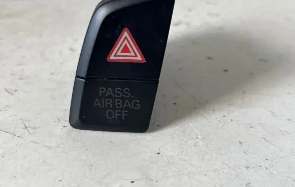 Audi Q5 SQ5 Hazard light switch 8R2941509A