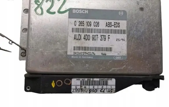 Audi V8 Engine ECU kit and lock set 0265109026 0265109026 4D0907379F