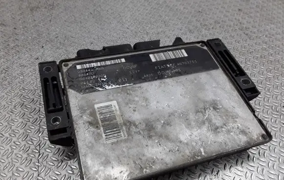 Fiat Punto (188) Engine control unit/module 46763751