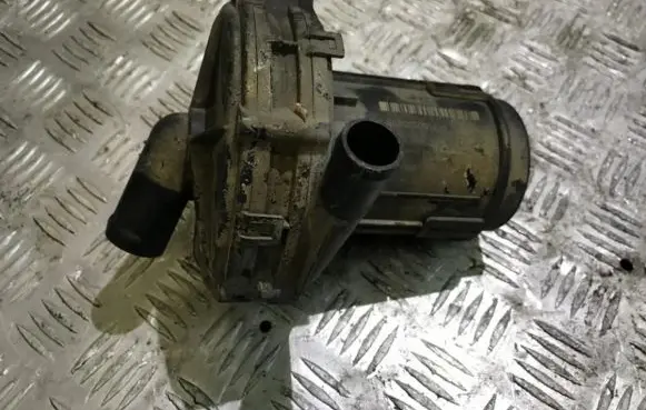 Opel Omega B1 Secondary air pump 90448806 72186017