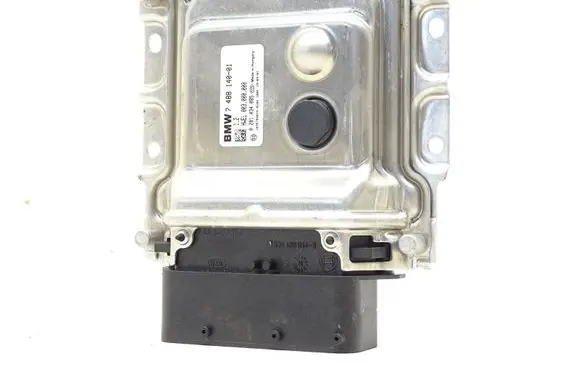 BMW 4 F36 Gran coupe Adblue control unit 7488140 003000000 0281034085
