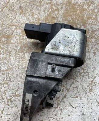 BMW 3 E46 Turbo charger electric actuator 
