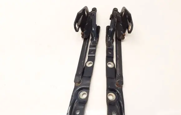 Jaguar XJ X350 Tailgate/trunk/boot hinge 193XXN7 JJX