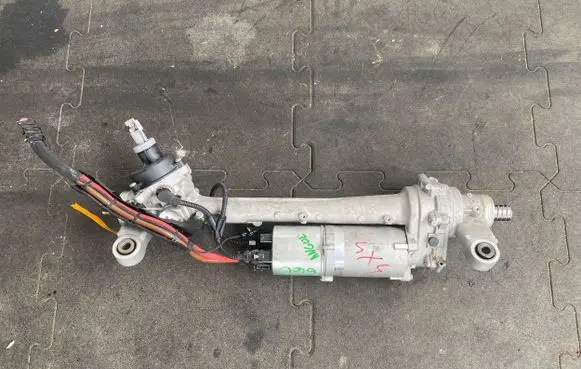 BMW 5 F10 F11 Steering rack mounting bracket 5A76149