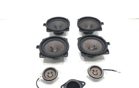 Hyundai i40 Audio system kit 96330-3V001