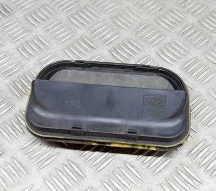 Mercedes-Benz A W176 Quarter panel pressure vent A1698300342