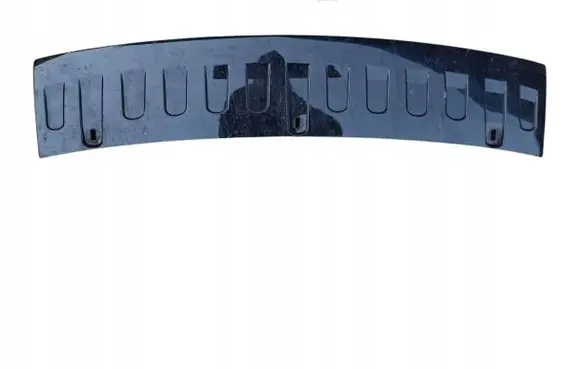Rear bumper trim bar molding