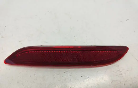 Chrysler Pacifica Rear tail light reflector 68230395AA 430450